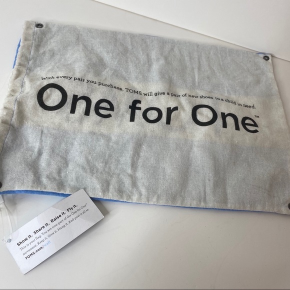 Tom’s | Shoe Cover Storage Dust Bag NWT - Picture 2 of 3